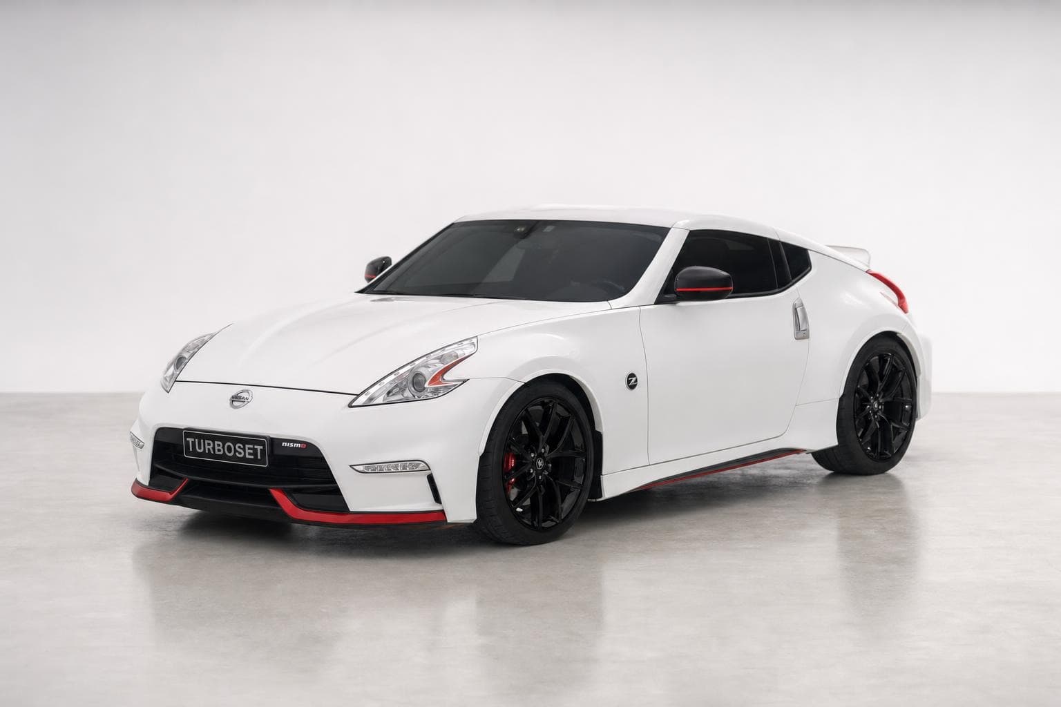 Nissan 370Z Nismo studio render